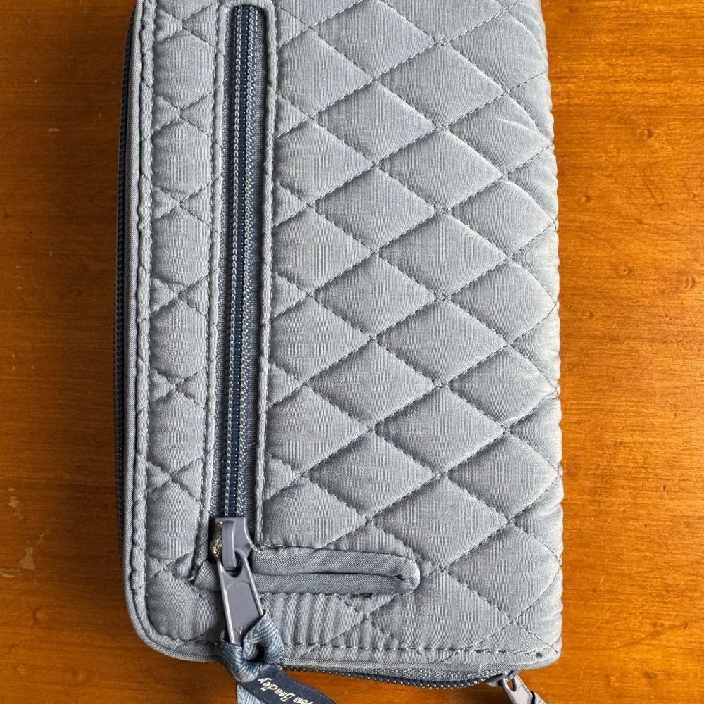 Vera Bradley Quilted Gray Wallet with silver colored turn lock - Picture 2 of 6